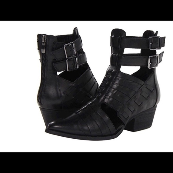 Chinese Laundry Shoes - Chinese laundry black indigo booties